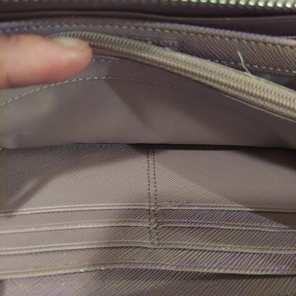 Coach Light Taupe & Lilac Card Bill ID coin Zip Around Accordion Wallet EUC *HP* - Picture 8 of 10